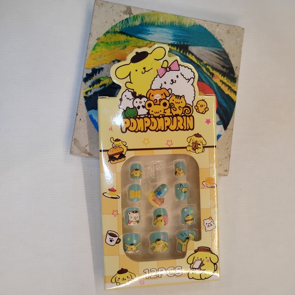 Sanrio Pompompurin 12-Piece Press-On Nail Set